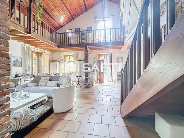 Maison cinq chambres à cinq 10 minutes de Lafrancaise