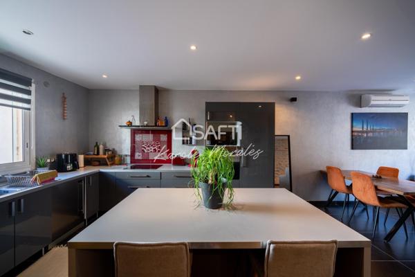 CORNEILLA LA RIVIERE, MAISON TRAVERSANTE DE VILLAGE AVEC GRAND GARAGE ET TERRASSE!