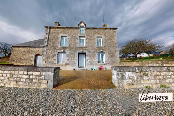 Liberkeys vous propose en exclusivité Jolie maison en pierre situé entre Collinée et St Gilles du Mené