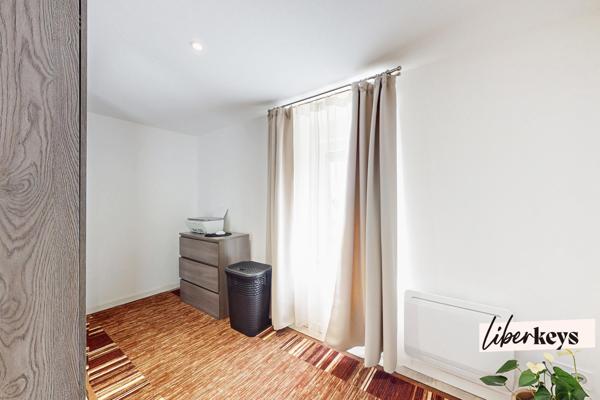 Liberkeys vous propose en exclusivité Jolie maison en pierre situé entre Collinée et St Gilles du Mené