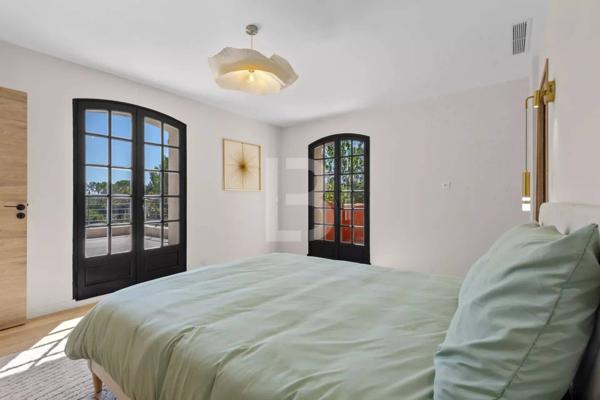 Luxueuse propriété à vendre dans le prestigieux quartier de Castellaras