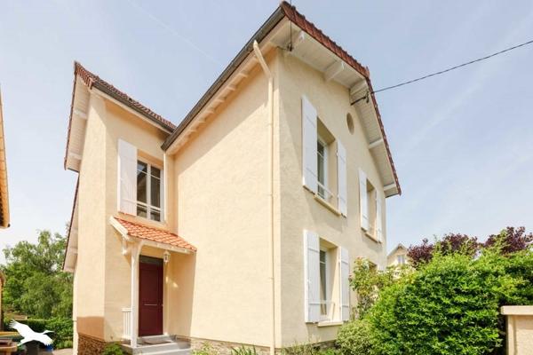 Maison à vendre 686 500 € Montmorency 6 p 159 m² DPE D