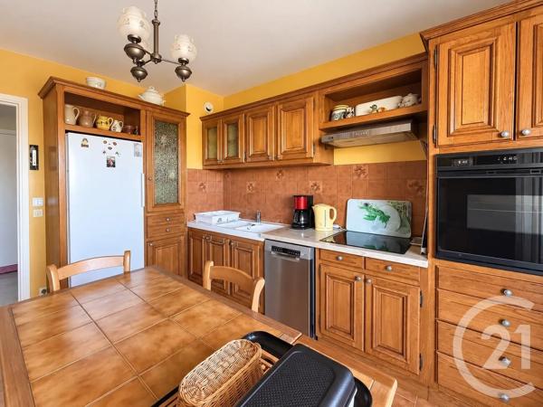 Appartement à vendre  2 pièces - 59,78 m 2   VENCE  - 06