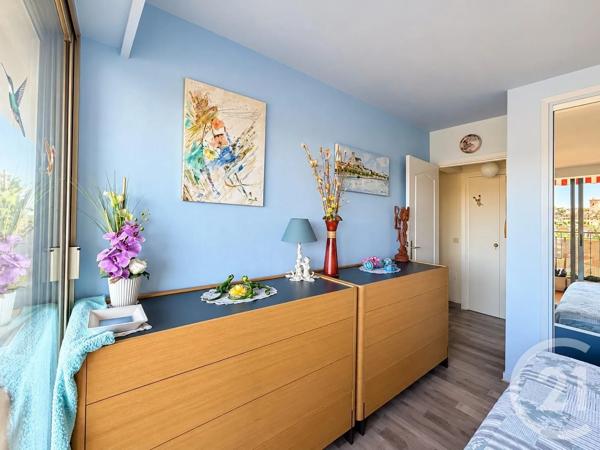 Appartement à vendre  2 pièces - 59,78 m 2   VENCE  - 06