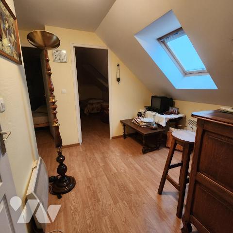 Maison familiale sur sous-sol total, Lotissement calme, proche centre-ville