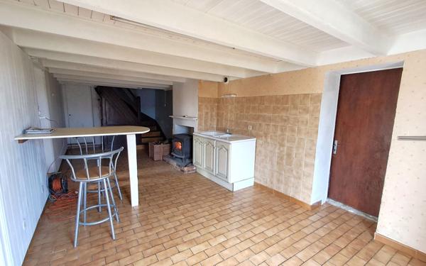 Maison à vendre    4 pièces •  Ribagnac