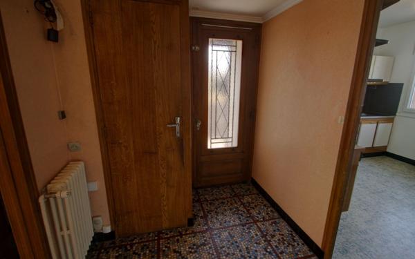 Maison à vendre    5 pièces • 118 m2 Ingré