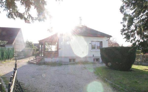 Maison à vendre    5 pièces • 118 m2 Ingré