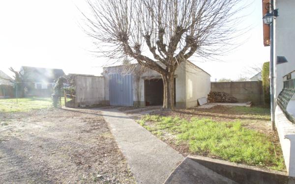 Maison à vendre    5 pièces • 118 m2 Ingré