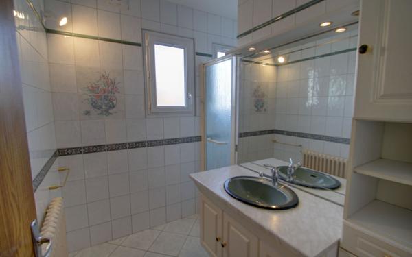 Maison à vendre    5 pièces • 118 m2 Ingré