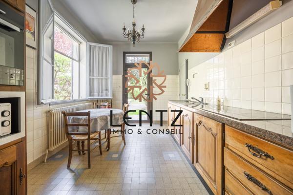 SUPERBE MAISON BOURGEOISE