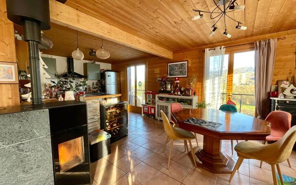 Maison à vendre    4 pièces • 88,16 m2 Albens