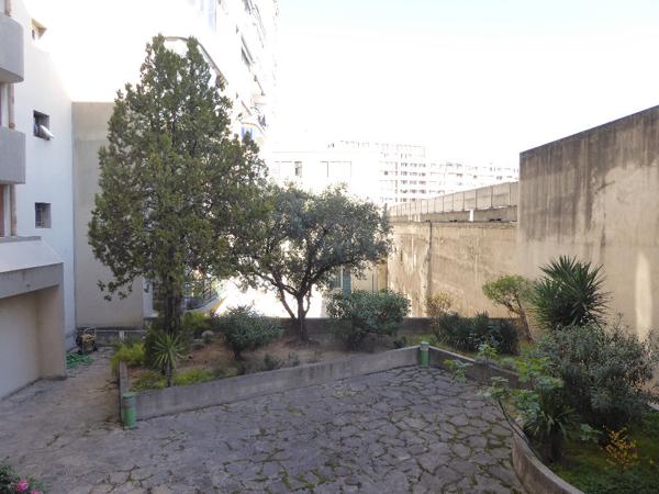 Location appartement près de MARSEILLE - 1 pièce(s) - 18 m² - 500 €/mois