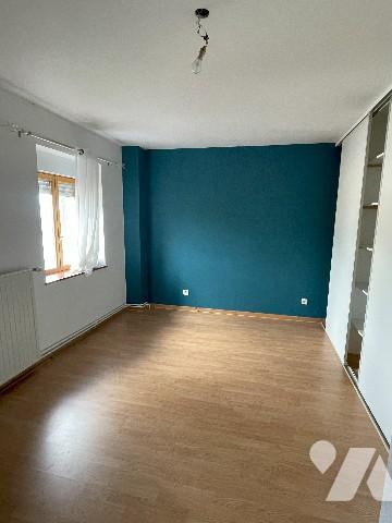 2024-00236 - IMMEUBLE COMPOSE DE 5 APPARTEMENTS - HATTONCHATEL