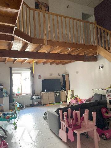 2024-00236 - IMMEUBLE COMPOSE DE 5 APPARTEMENTS - HATTONCHATEL