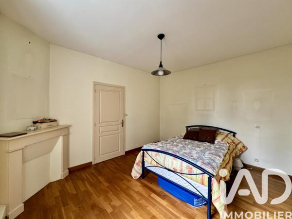 Maison à vendre 5 pièces 139 m² Chinon