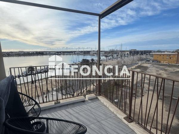 Location Appartement 2 pièces 44.6 m² - QUAI DE LA LIBERATION Port Saint Louis Du Rhone 13230