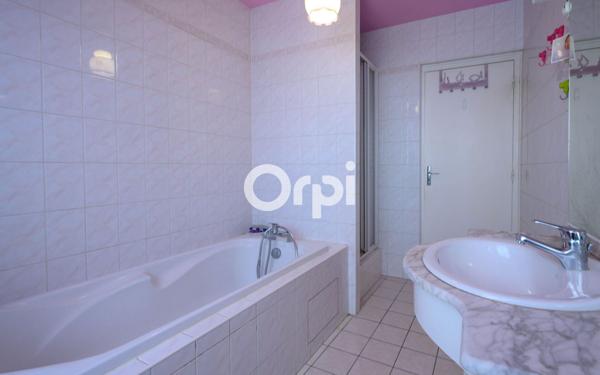 Maison à vendre    10 pièces • 314 m2 Houplines