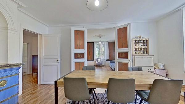 3 pièces de 88,90 m2 Carrez, jardin, cave et stationnement privatif en option.