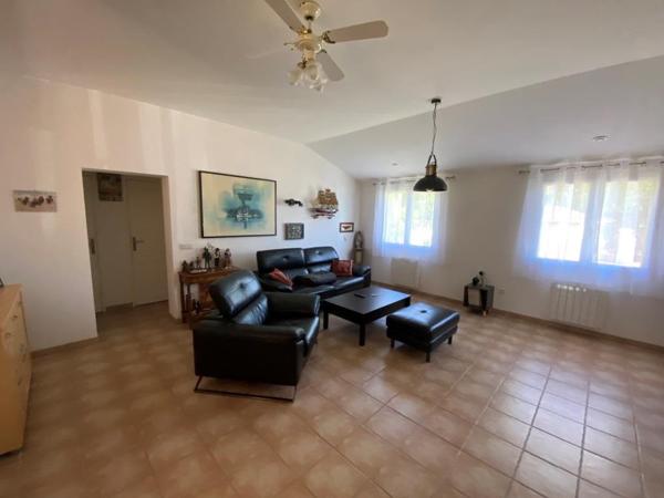 SAINT-SAVIN MAISON DE PLAIN PIED AVEC STUDIO Saint-Savin (33920)