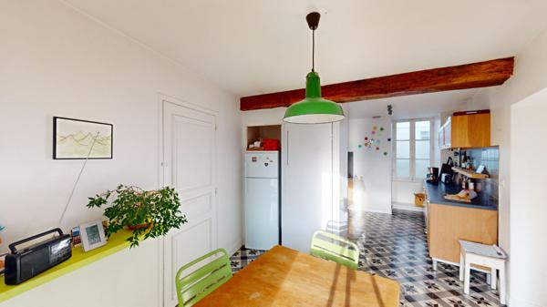 Vente Maison250 m² - 7 Pièces - MORTAGNE SUR SEVRE (85290)