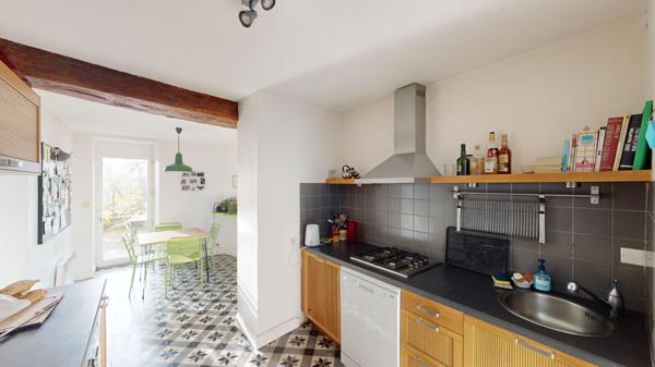 Vente Maison250 m² - 7 Pièces - MORTAGNE SUR SEVRE (85290)