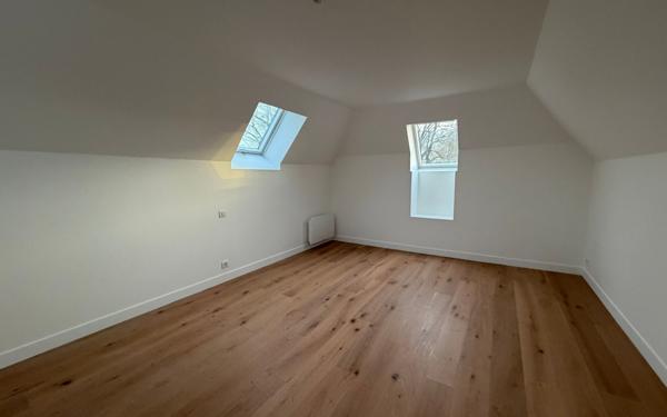 Maison à vendre    4 pièces • 86,96 m2 Étampes