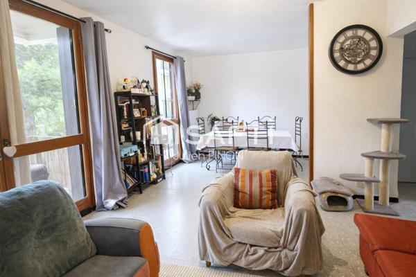 Appartement F3/F4 Chambres avec Vues et Balcons - Apt (84400)