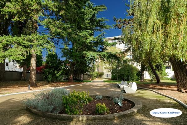 Appartement à vendre 3 pièces ROMAINVILLE (93)