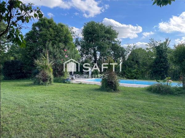 Villa de 150 m2 avec double garage et piscine