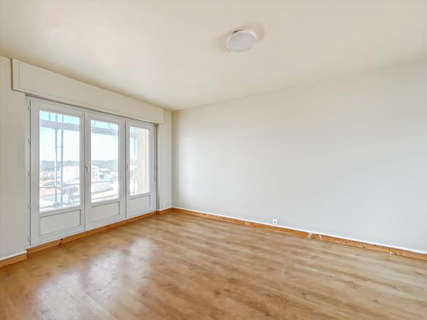 T2 de 49.25 m2 avec vue mer avec cave