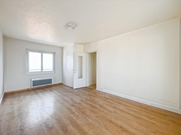 T2 de 49.25 m2 avec vue mer avec cave