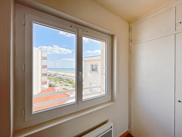 T2 de 49.25 m2 avec vue mer avec cave