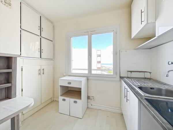 T2 de 49.25 m2 avec vue mer avec cave