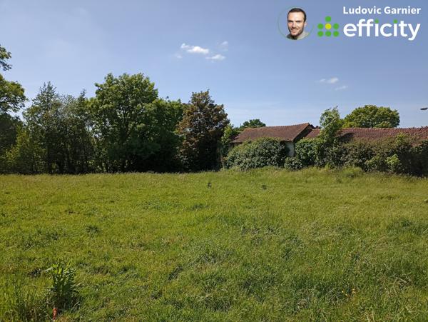 Terrain
        
        - 1914 m² 39 900 € *