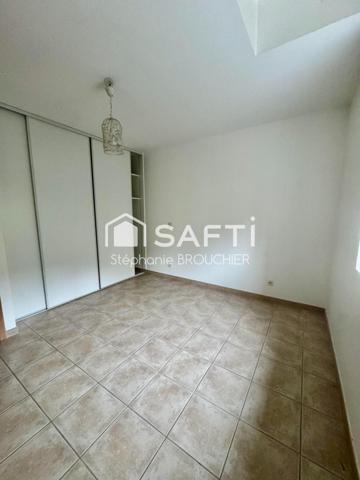 Appartement 66m² premier étage et parkings