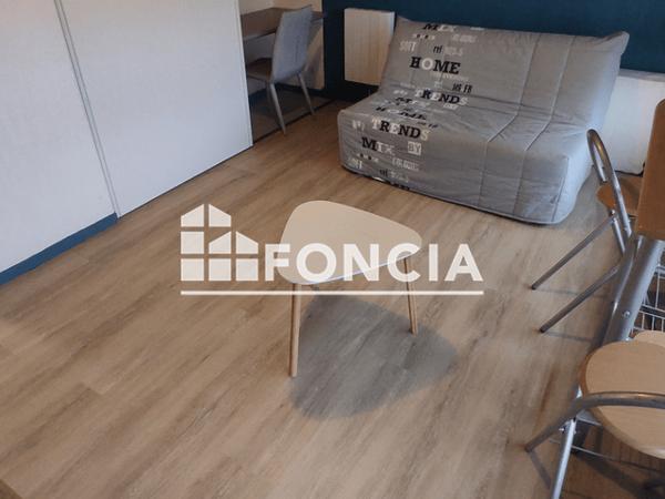 Location Studio 22.48 m² - 27 RUE MAXIME DUMOULIN Poitiers 86000