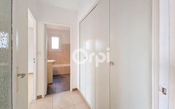 Appartement à vendre    2 pièces • 42,45 m2 Six-Fours-les-Plages