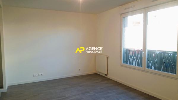 Sartrouville - La Vaudoire - Studio 1 pièce 32.06 m2 €181 900 ** - Référence 9584