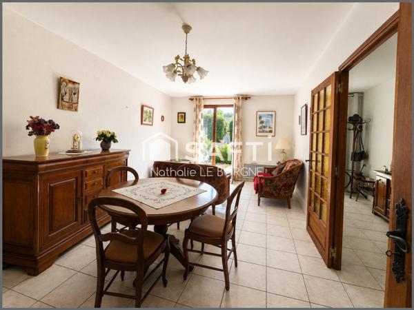 Jolie maison de plain pied sur sous sol Albinque