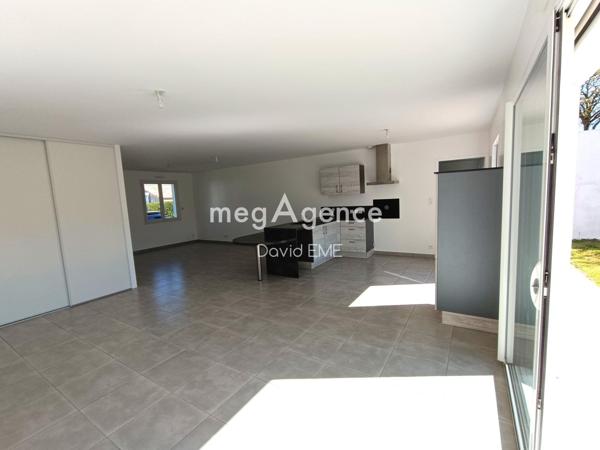 Maison à AIZENAY, 85190 - 5 pièces 107m²