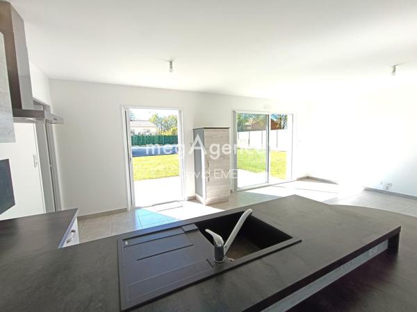 Maison à AIZENAY, 85190 - 5 pièces 107m²