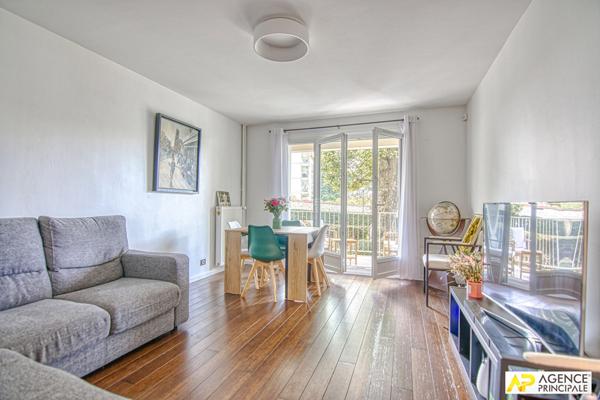 Versailles Clagny Appartement 3 pièces 65.05m² €459 000 ** - Référence 25834