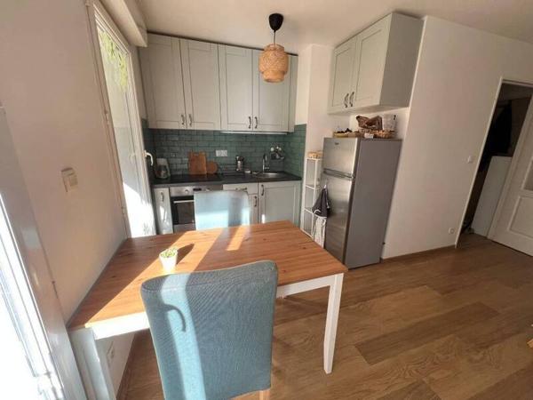Appartement 2 pièces                                        - 44000 Nantes Réf : 12619