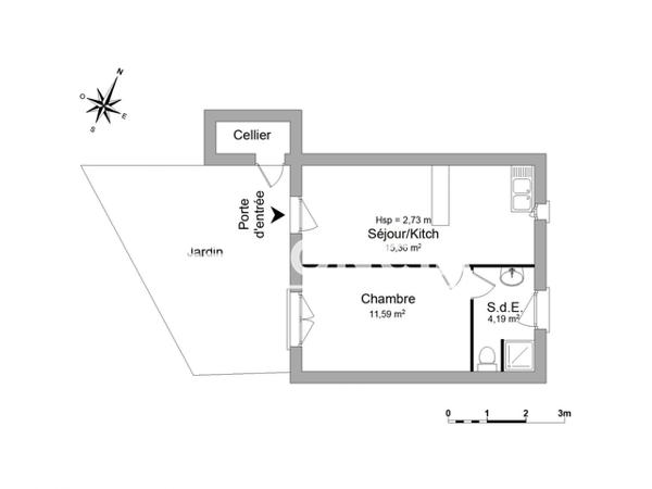 Location Appartement 2 pièces 31.14 m² - 11 PLACE DE L'EGLISE Nimes 30000
