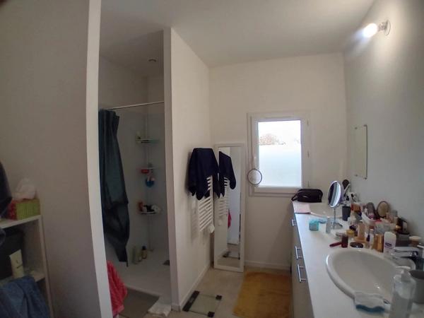 Location Maison 5 pièces à Sansais