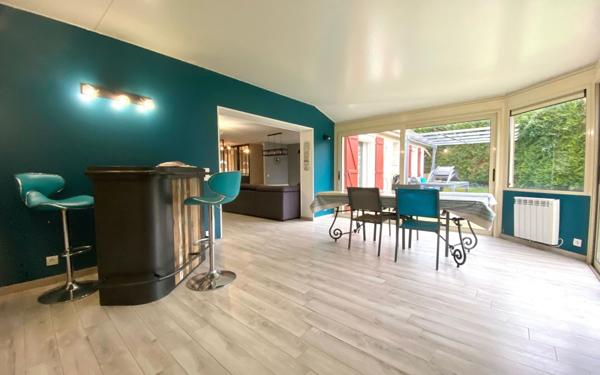 Maison à vendre    6 pièces •  Flins-sur-Seine