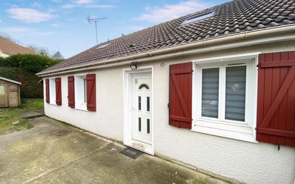 Maison à vendre    6 pièces •  Flins-sur-Seine