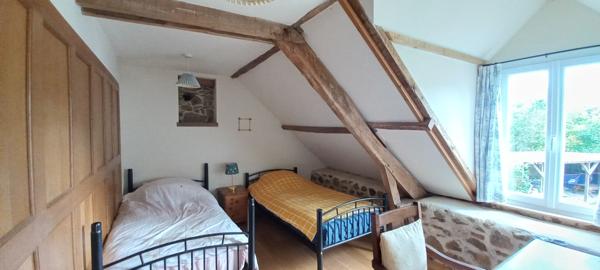 MAISON EN PIERRE A VENDRE 3 CHAMBRES DANS UN HAMEAU EN BRETAGNE GUERLEDAN 22