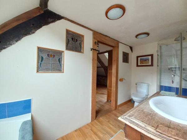 MAISON EN PIERRE A VENDRE 3 CHAMBRES DANS UN HAMEAU EN BRETAGNE GUERLEDAN 22